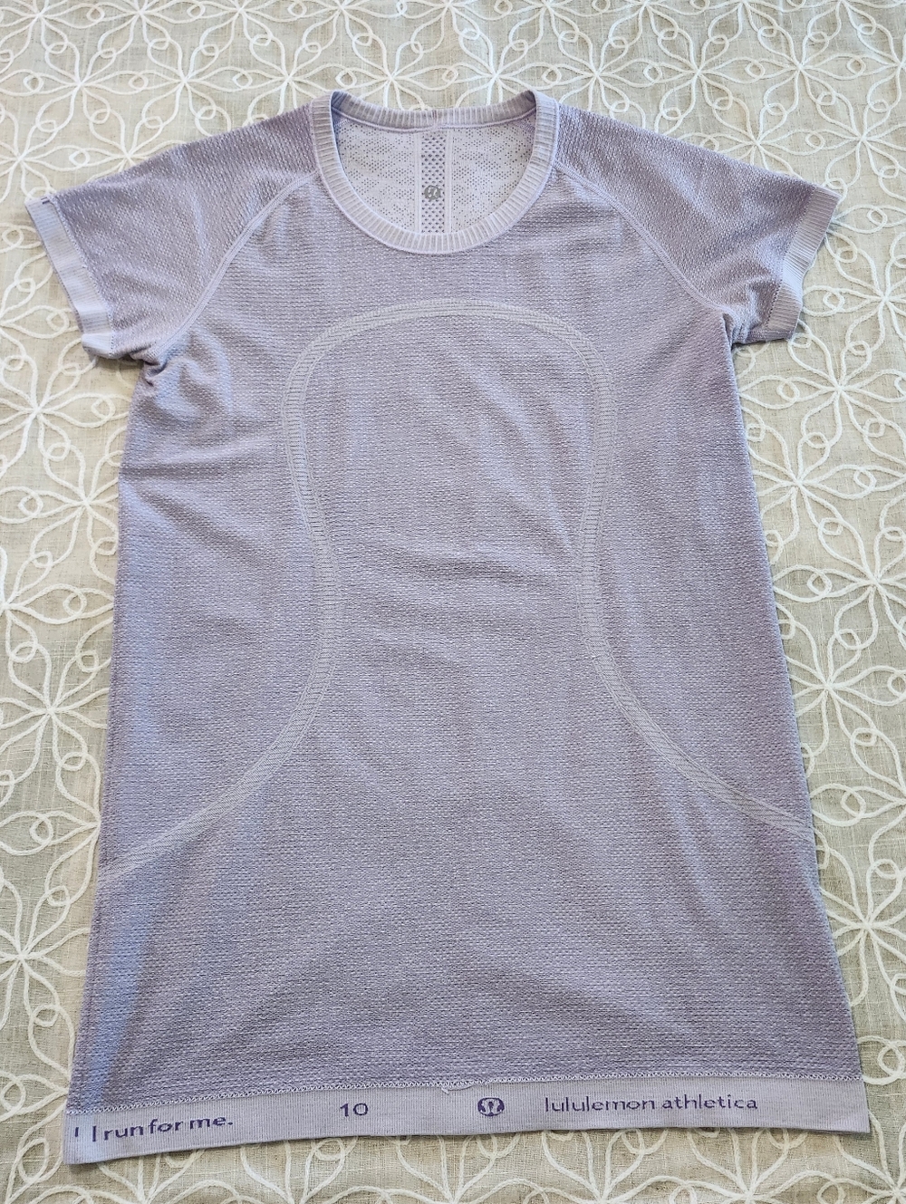 Lululemon Swiftly Tech Short Sleeve Crew Running Top in a light purple